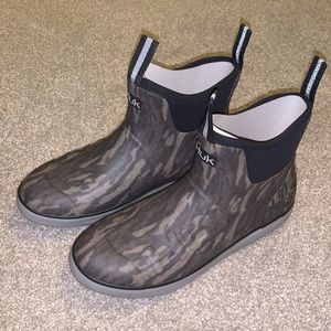 Huk Rouge Wave Camo Boot - Mossy Oak Bottomland